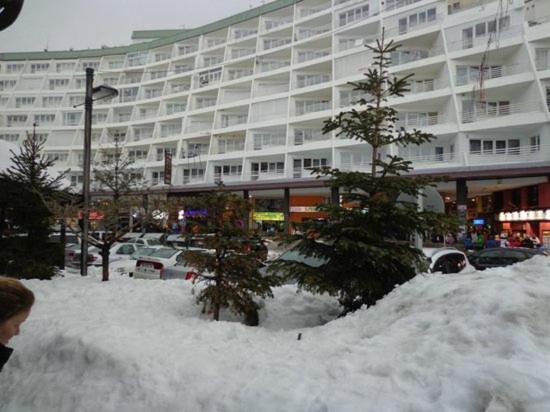 apartamento en la plaza Sierra Nevada Exterior foto